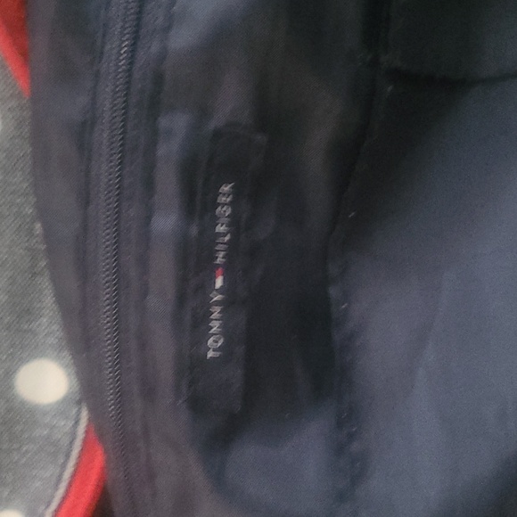 Tommy Hilfiger Gym Bag - Picture 2 of 2